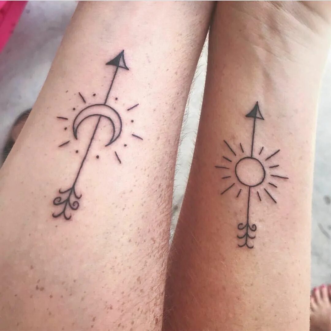 парные тату солнце и луна. парные тату надписи на русском. парные тату для подруг солнце и луна. парные тату для подруг надписи. парные тату солнце и луна.