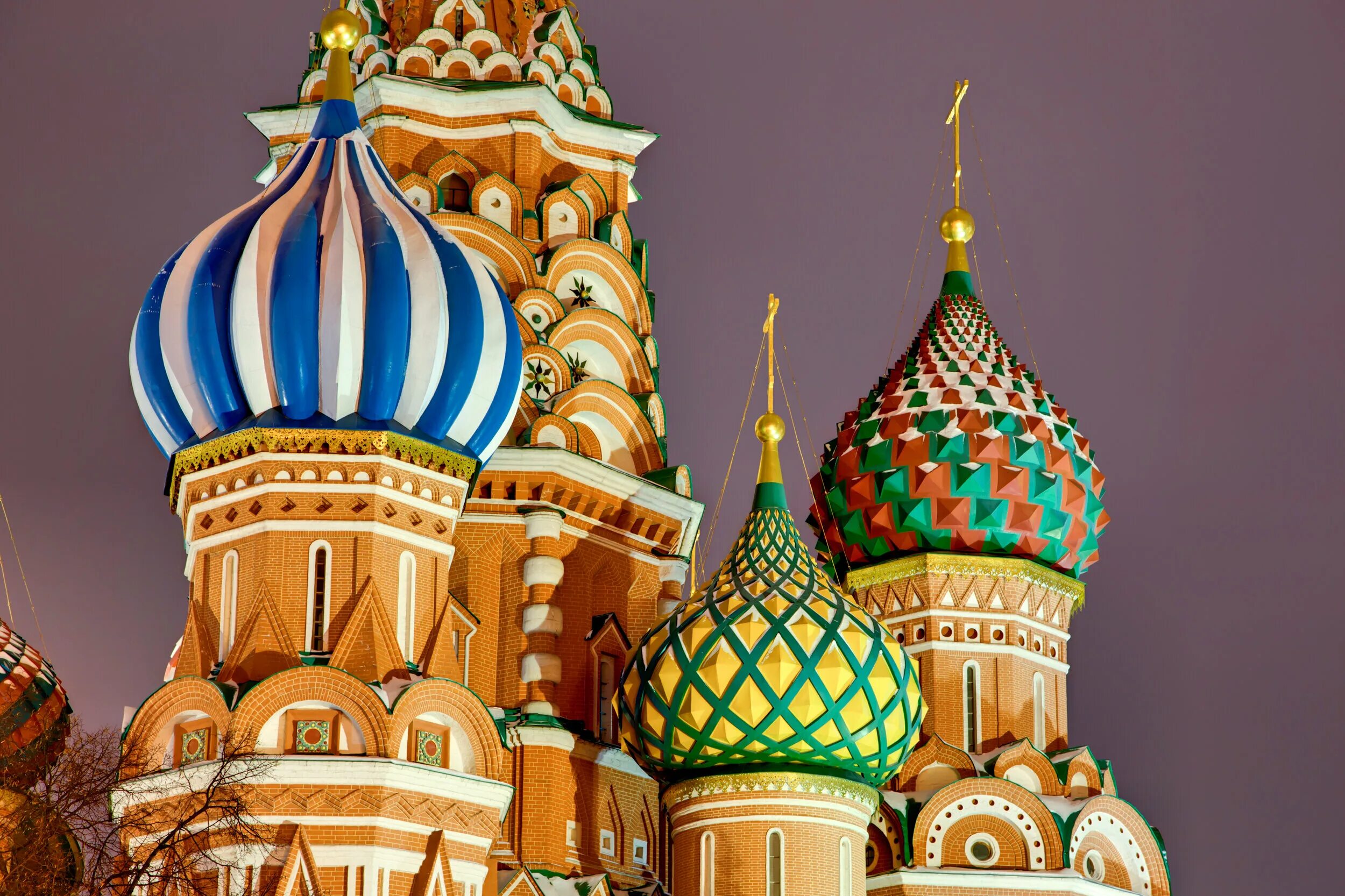 храм василия 7. 7 чудес россии храм василия блаженного. храм василия блаженного архитектура. собор василия блаженного покрова на рву 1561. купол покровского собора василия блаженного.