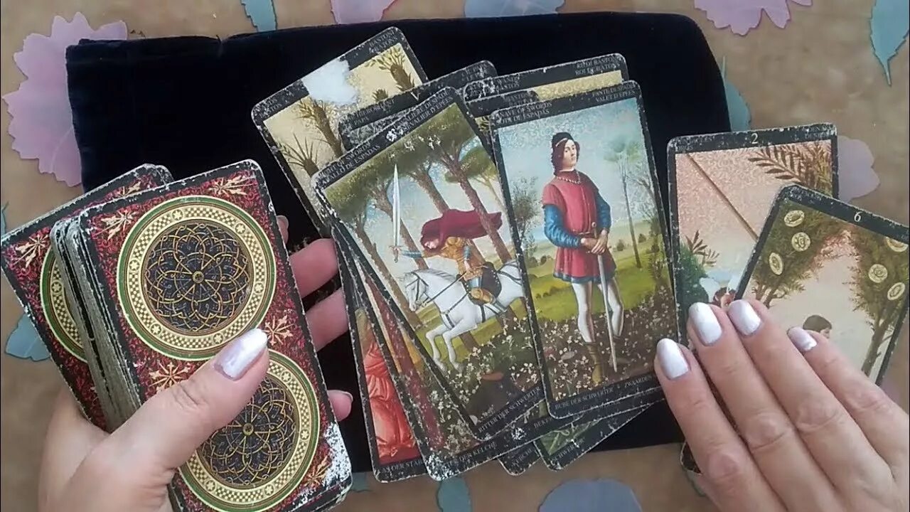 Таро на ютубе новинки. Расклад на таро вютюбе. Таро на ютубе новинки. Таро надежда ютуб. Таро надежда ютуб.