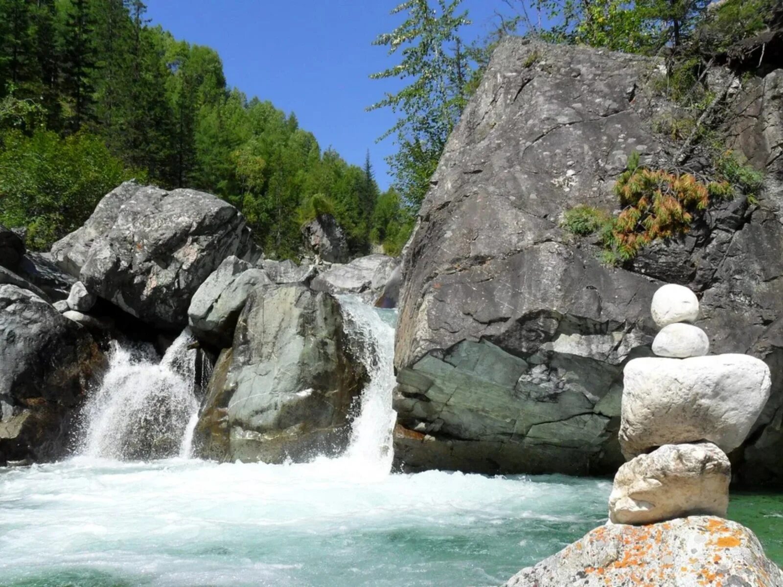 Отдых в окрестностях. Водопад Кынгарга Аршан. Река Кынгарга Аршан. Курорт Аршан Бурятия водопад. Байкал водопад Аршан.