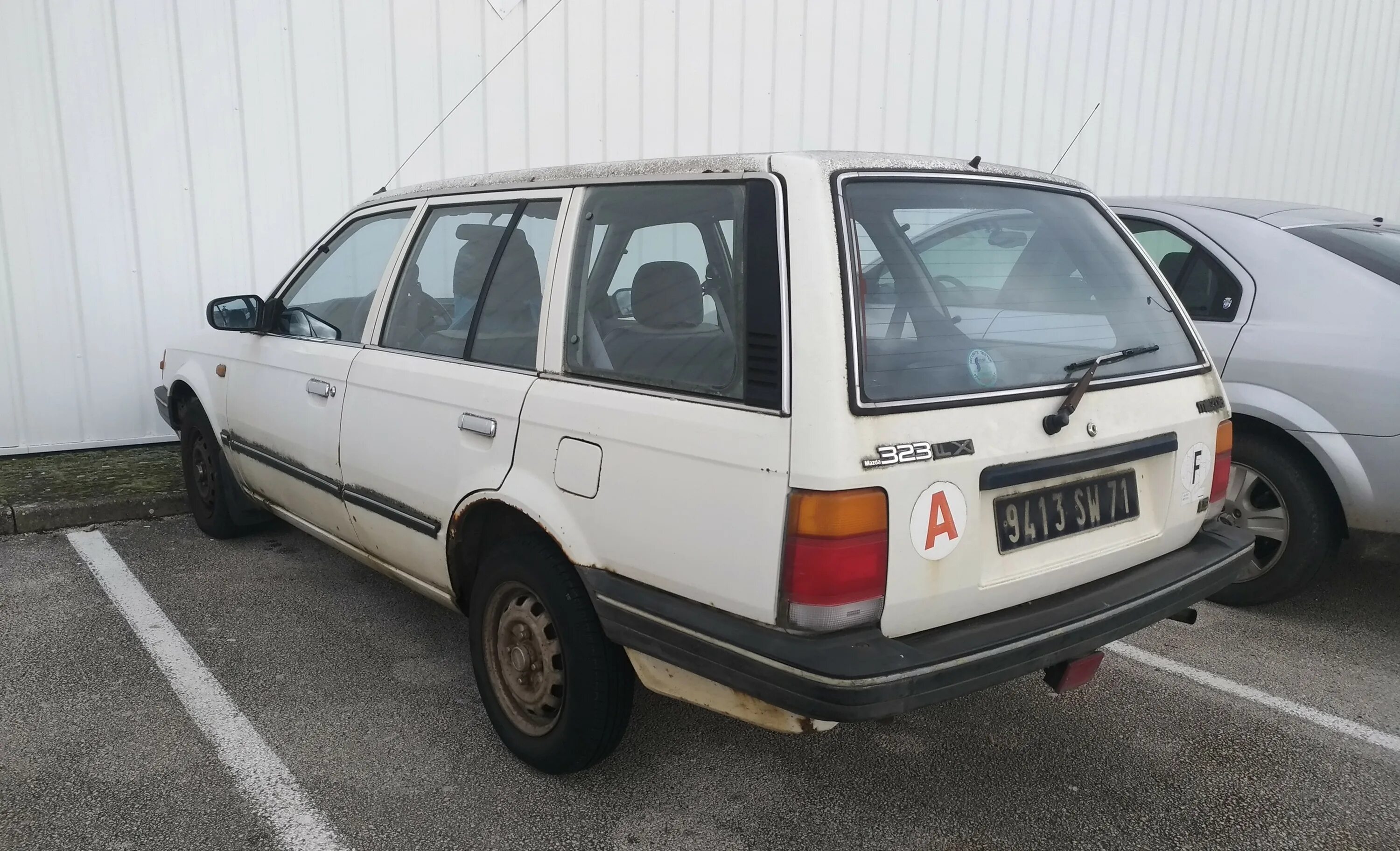 Mazda 323 1986 универсал. Mazda familia 1986. Мазда 323 универсал 1988. Мазда 323 89г универсал. Мазда 1986
