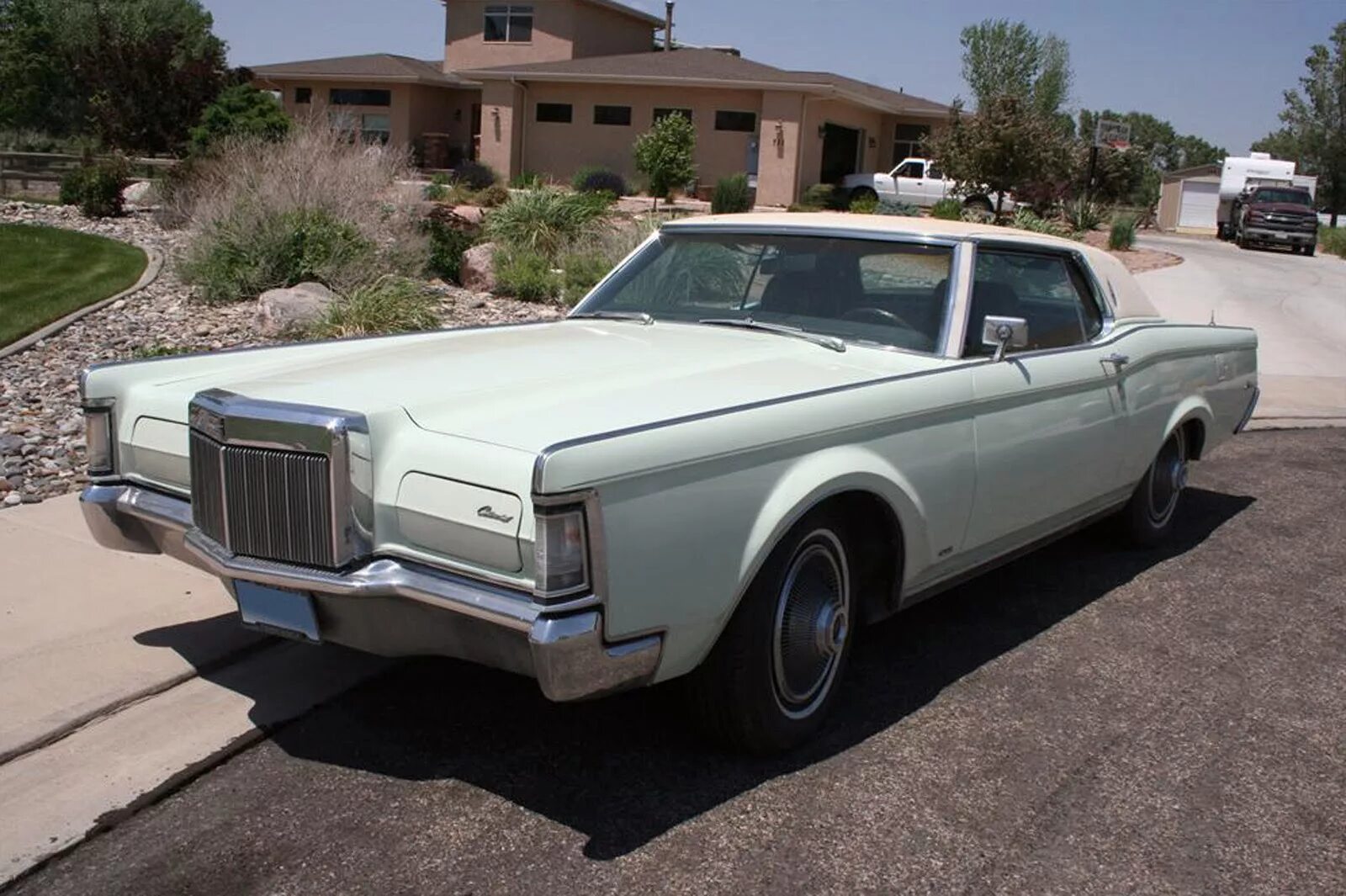 Mark 3 car. Lincoln Continental 1969. 1969 Lincoln Continental Mark III. Lincoln Continental Mark 3 1969.