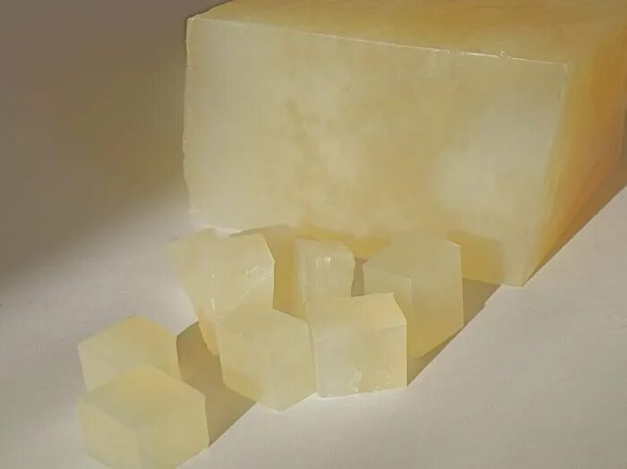 Прозрачная основа для мыла. Мыльная основа белая. Мыльная основа прозрачная. Мыльная основа изготовление. Мылофф мыльная основа.