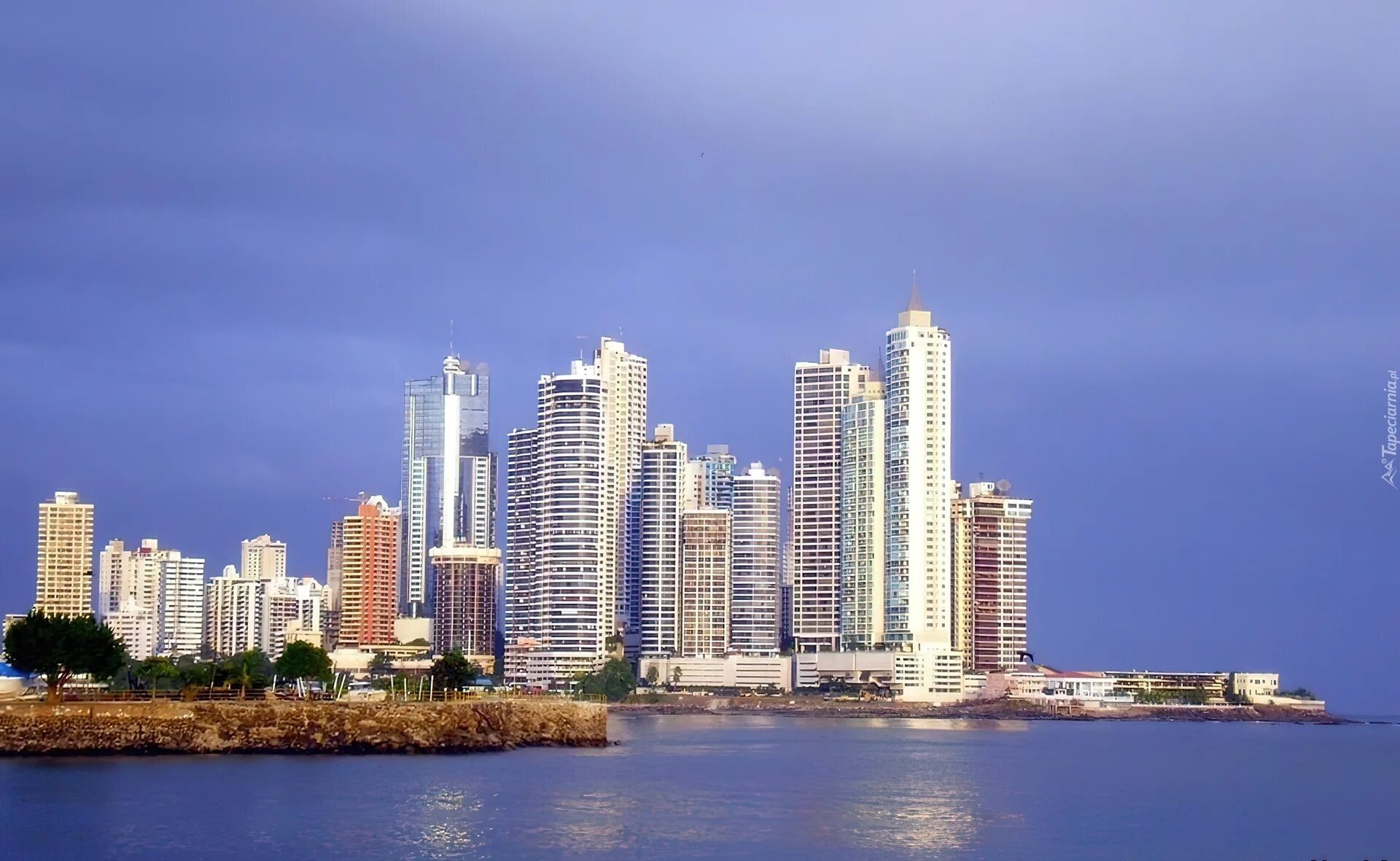 Panama city. Город Панама Сити. Панама Северная Америка. Панама Сити Компани. Панама столица.