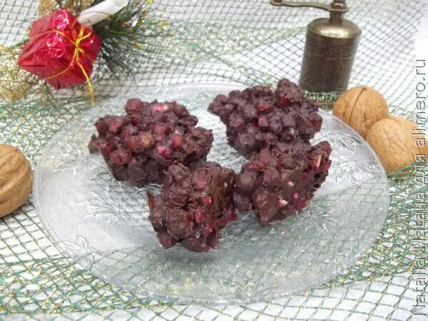 Жареный гранат. Как делать гранат в шоколаде. Гранатовые конфеты. Гранатовые конфеты. Как приготовить гранат в шоколаде.