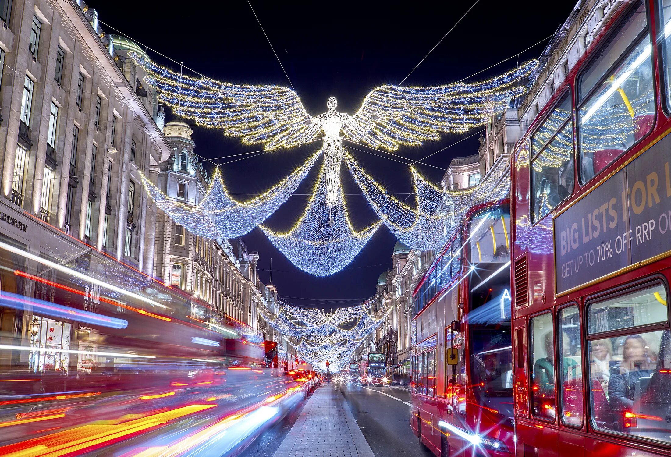 Оксфорд стрит улица Рождество. Оксфорд-стрит в Лондоне на Рождество. Regent Street London Christmas. Риджент-стрит в Лондоне в Рождество. London lights