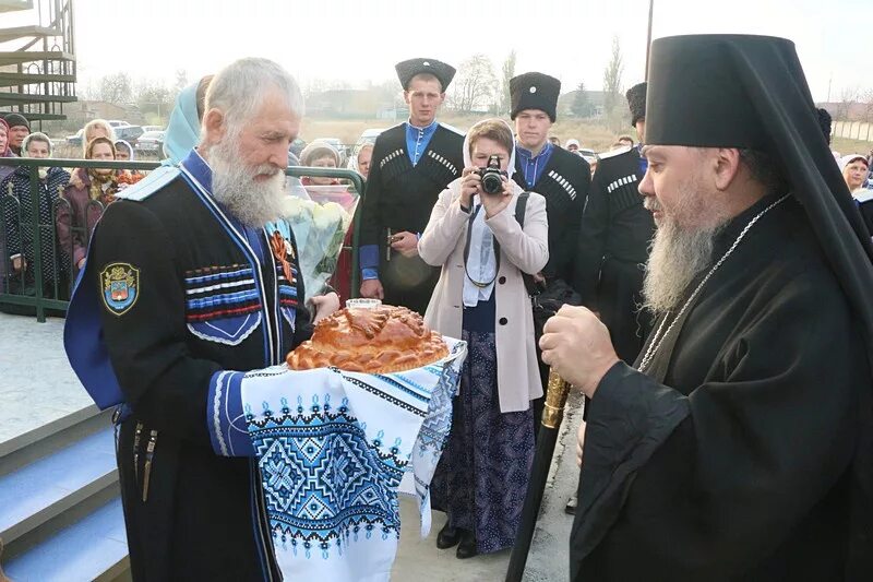 Погода варениковское ставропольский край. Церковь Варениковское Степновский район. Казачество в с. Варениковское Степновский район Ставропольский край. Епископ Георгиевский и Прасковейский. Ставропольский край село воренеховское.