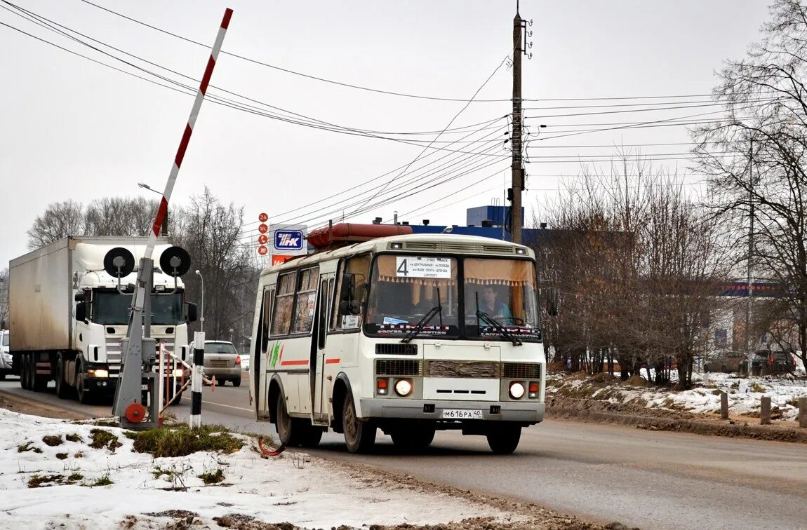 Автобус 4 троллейбус. ПАЗ Калуга 77. ПАЗ Калуга 4 616. Маршрут 4 Калуга. Маршрут 77 Калуга.