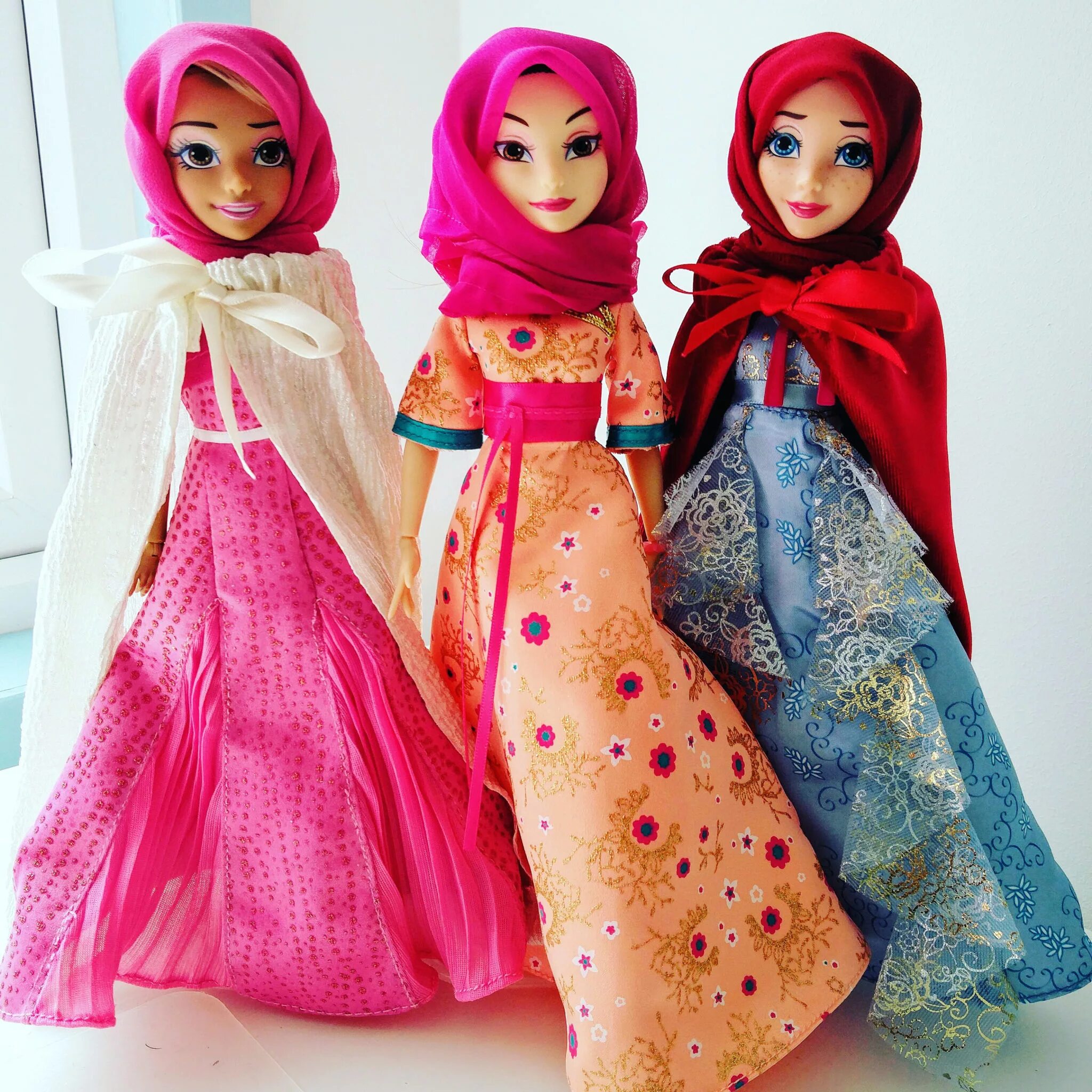 Кукла мусульманка ДЕАГОСТИНИ. Кукла Муслима. Мусульманские куклы. Кукла мусульманка.