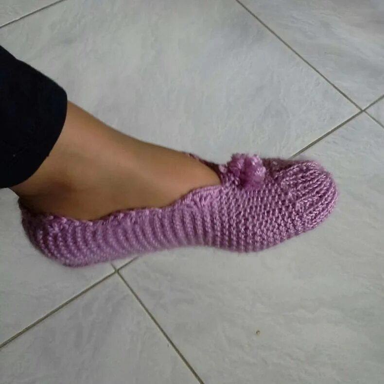 Следки марины курцевой. Марина курцева следки. Следки мэри джейн. Показать следочки. Таша деркач тапочки спицами.