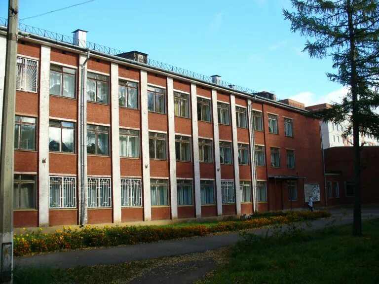 16 училище глазов. 32 училище глазов. Гапт глазов. Глазовский аграрно-пром техникум. 32 училище глазов.