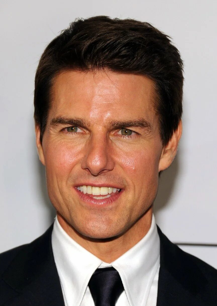 Лица известных мужчин. Tom Cruise. Том Круз 1995. Улыбка Тома Круза. Tom Cruise 2023.