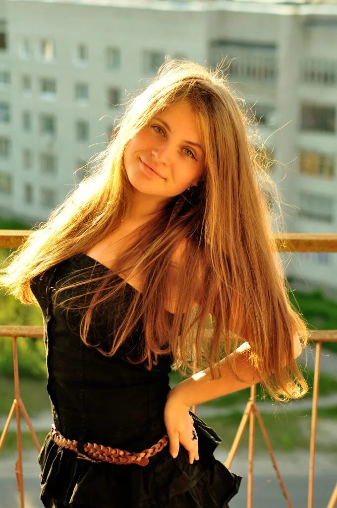 Девушки из соцсетей. Красивые естественные девушки. Простая девушка. Естественно 30. Обычная девушка.