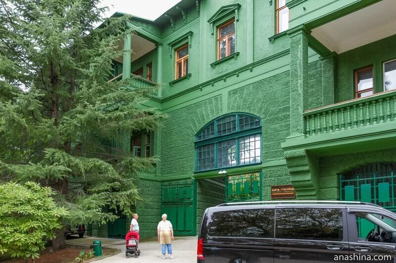 дача сталина новая мацеста сочи. резиденция сталина в москве. усадьба солдатенкова в кунцево. кунцево экскурсии. кунцево экскурсии.