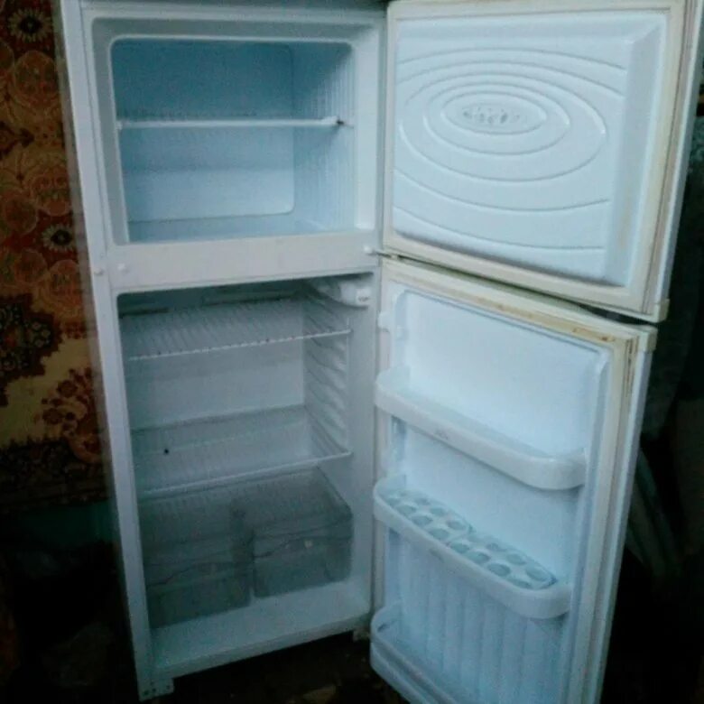 Авито черногорск холодильник