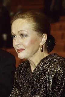 Транссексуал бір жігіттің есегін сиқыған.