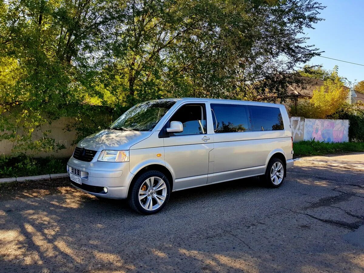 Фольксваген т5 с пробегом. Транспортер t5 рестайлинг. Т-5 фольксваген 2. Фольксваген транспортер т5 2008. Фольксваген транспортер т5 2007.