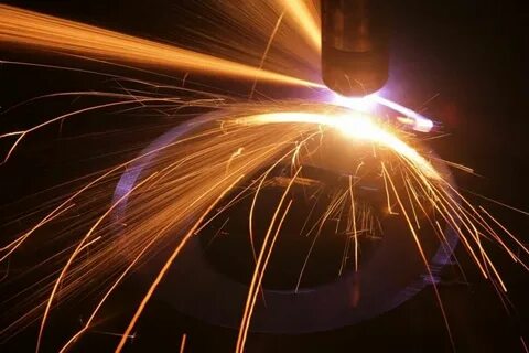 Газ делающий металл