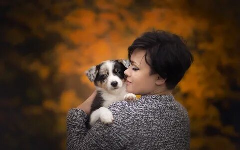 Она с собачкой