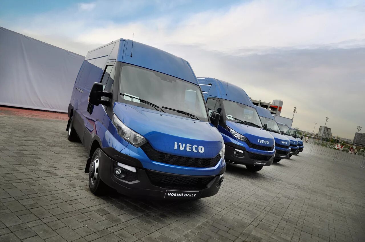 Iveco Daily 3 поколение. Iveco Daily 6. Iveco Daily 6 поколение. Ивеко Дейли нового поколения. Ивеко в россии б у