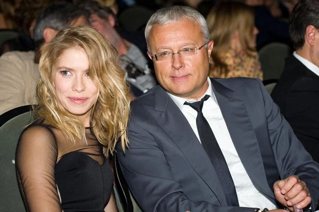 роль мужчины и женщины в семье. екатерина владимировна архарова и марат башаров. тимченко елена петровна. программисты в браке отзывы. александр лебедев бизнесмен и елена перминова.