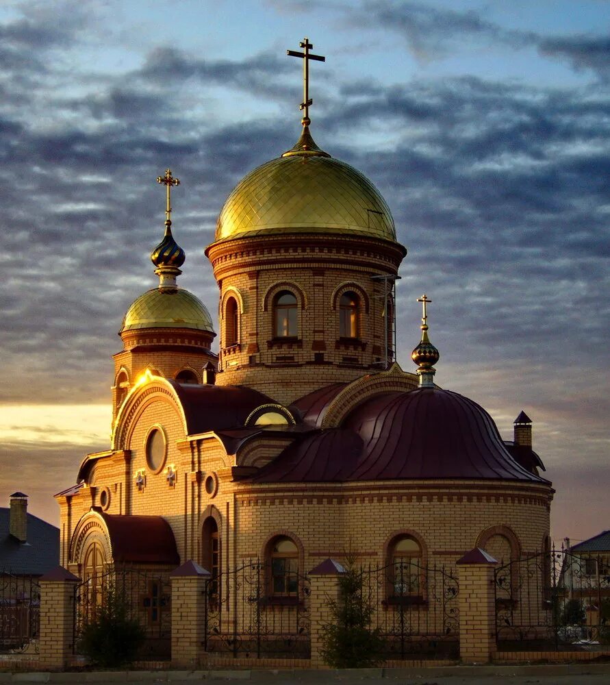 Фото храма. Церковь Маранафа Россия храм. Красивый большой храм. Православный собор. Красивый христианский храм.