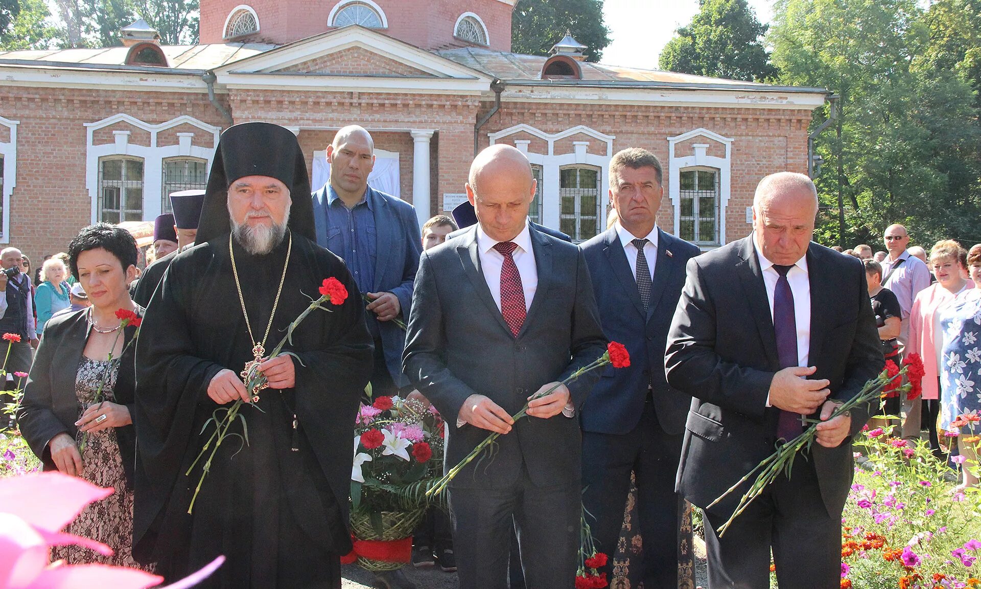 Село красный Рог Почепского района Брянской области. А К толстой село красный Рог Почепского района Брянской области. Красный Рог Брянск. Красный Рог Брянская область Ghek.