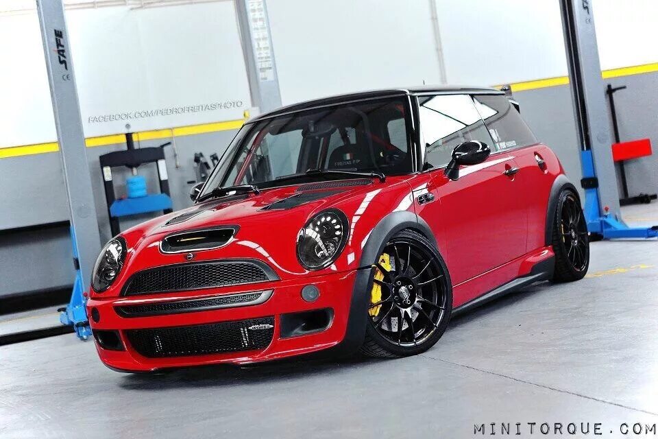 Mini Cooper s JCW. Mini Cooper r50 JCW. Mini Cooper r53 GP. Мини Купер в обвесе. Tune mini