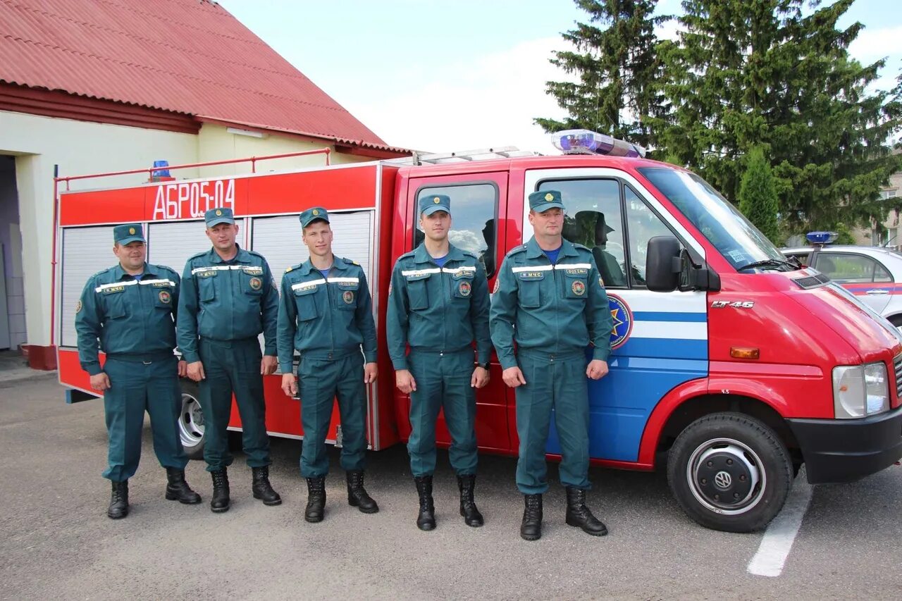 МЧС В Лиозно. Пожарные в Беларуси. 1 Караул пожарной части. 2 Караул пожарной части. Аварийно спасательная часть