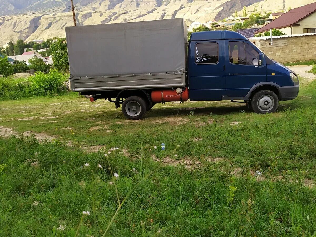 Фермер бензин. Фермер бензин. Снегоуборщик ярмер 5350с. Солярка для трактора. Гсм сельское хозяйство.