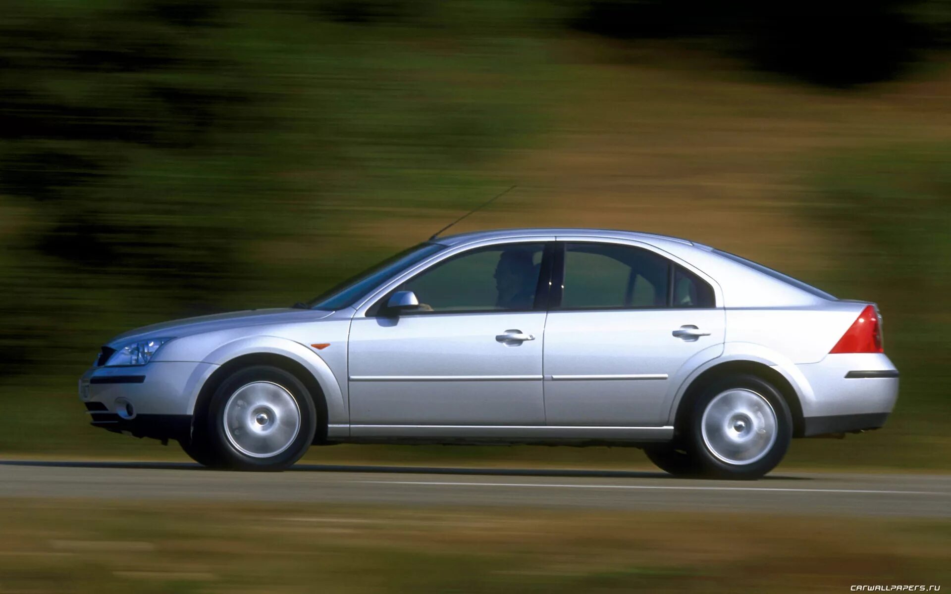 Форд мондео 2000 года. Ford Mondeo 2000. Форд Мондео 3 лифтбек. Форд Мондео 3 2000 года.