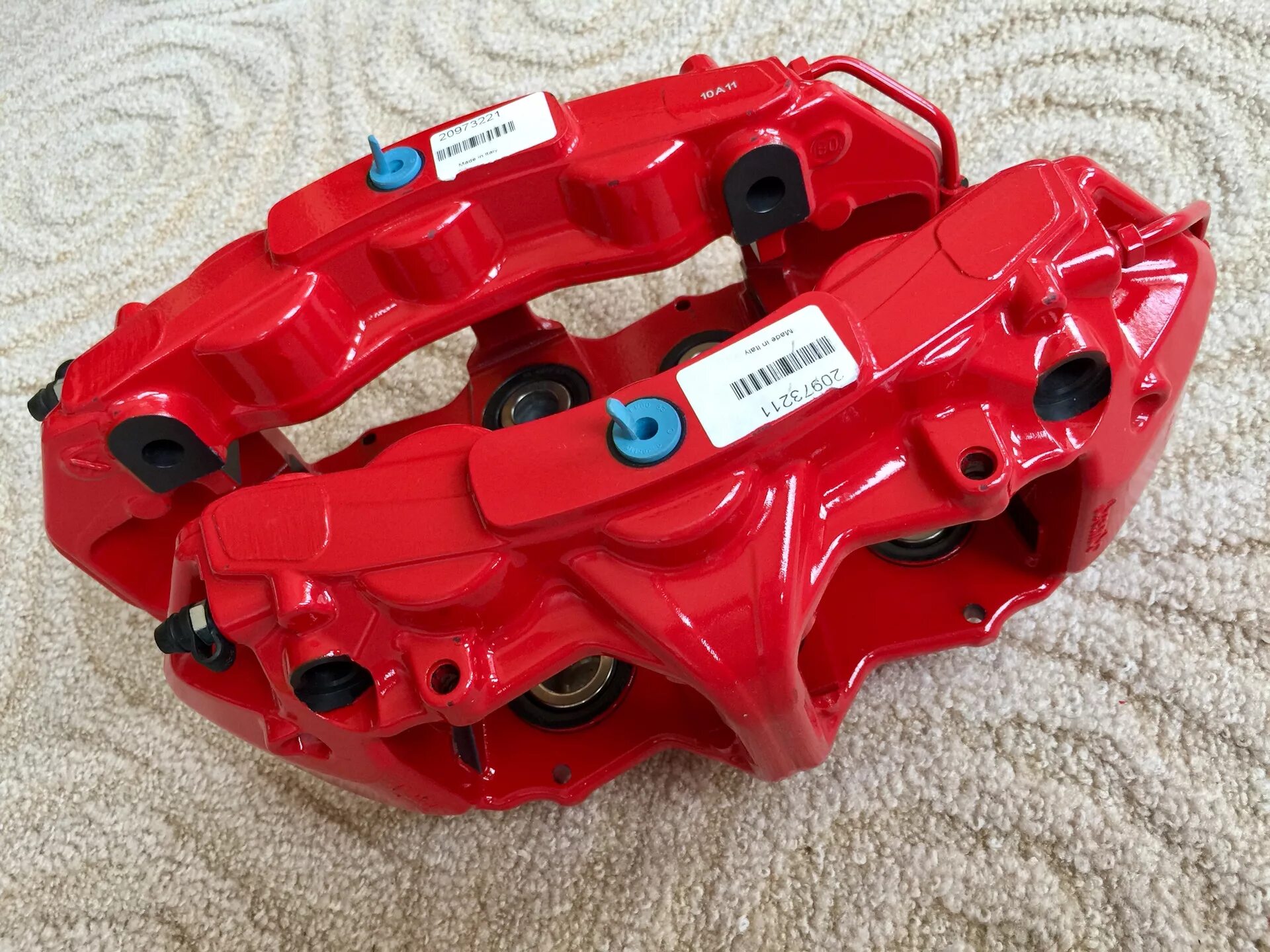 Суппорт 6 модуля. Брембо gt6. brembo gt6 реплика. суппорта тормозные brembo gt6. 6 поршневой суппорт brembo.