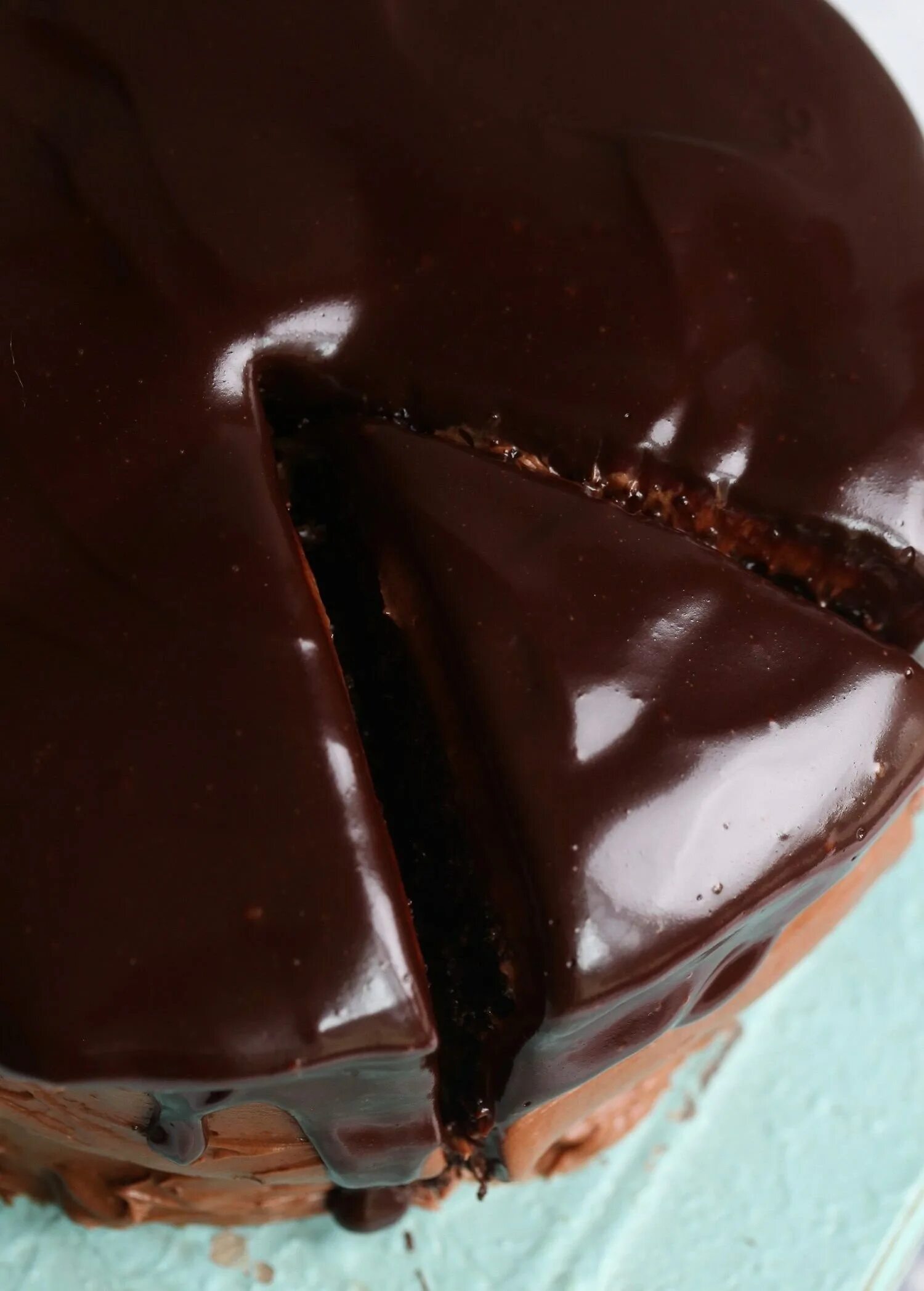Глазурь для торта из плитки. Ганаш с какао. Глазурь ганаш. Шоколадная глазурь ганаш. Шоколадный крем ганаш.
