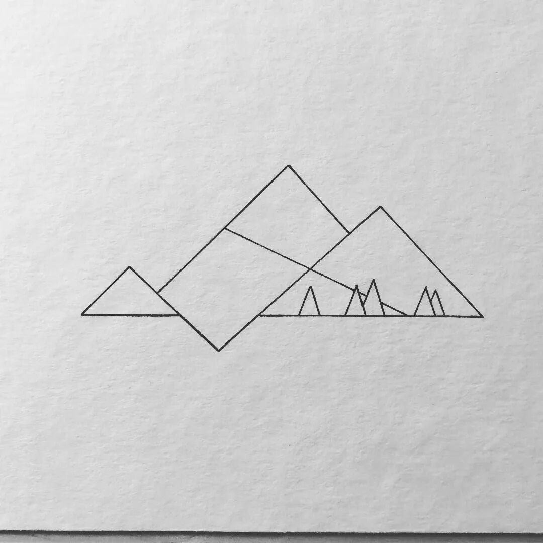 Геометрический рисунок треугольники. Геометрические рисунки. Геометрический пейзаж. Геометрические горы. Геометрические эскизы.