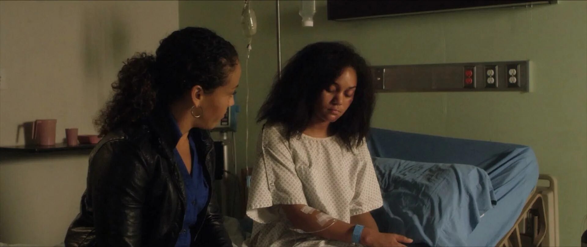 Sia im still here. Still here фильм 2020. фильм 2017 i am still here. Willow hard. I am still hear.