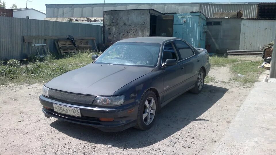 Виста св 32. Toyota Vista sv30. Toyota Vista sv30 черная. Тойота Виста св32. Тойота Виста sv30.