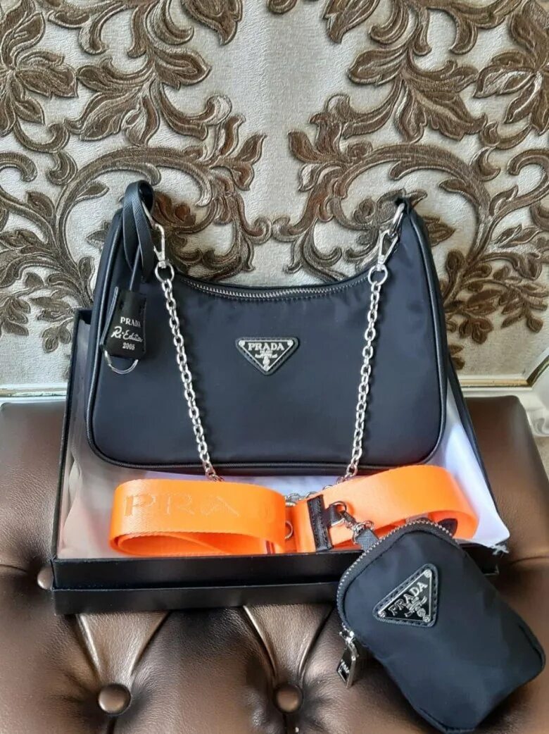 Оригинальная сумка прада. Сумки прада 2021. Сумка прада в107788. Сумка прада милано черная. Оригинальная сумка прада.
