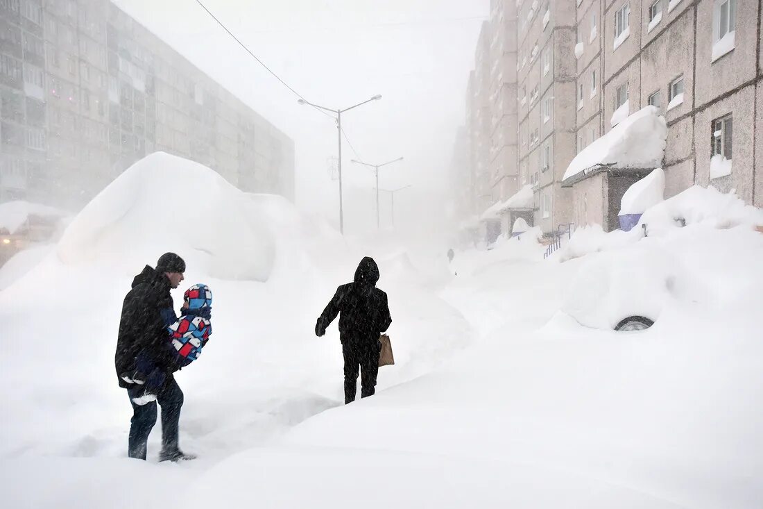 Кристофер Жакро фотограф Норильск. Сугробы в Норильске 2020. Норильск метель 2021. Снег в Норильске 2021. Температура в сугробе снега