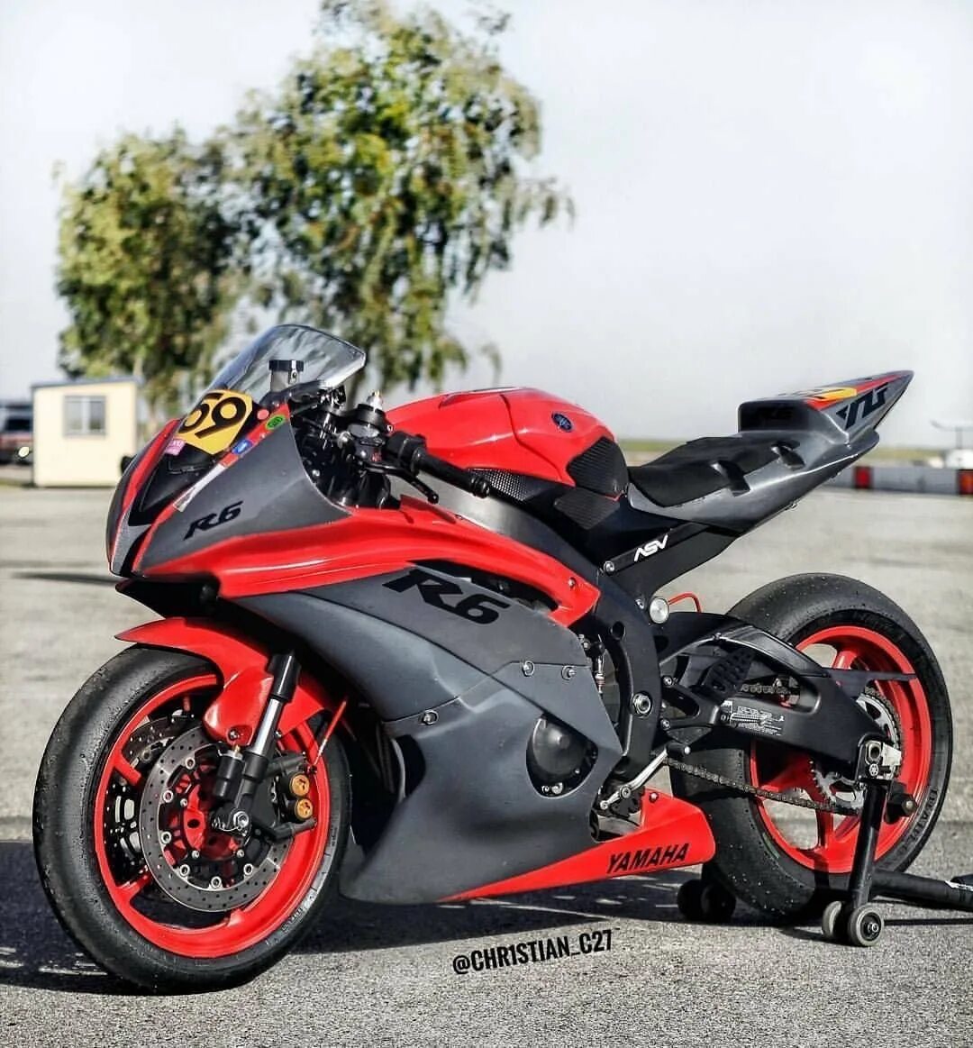 Мотоцикл yamaha r6. Yamaha r6. Yamaha мотоциклы спортивные r6. Yamaha r6 Carbon.