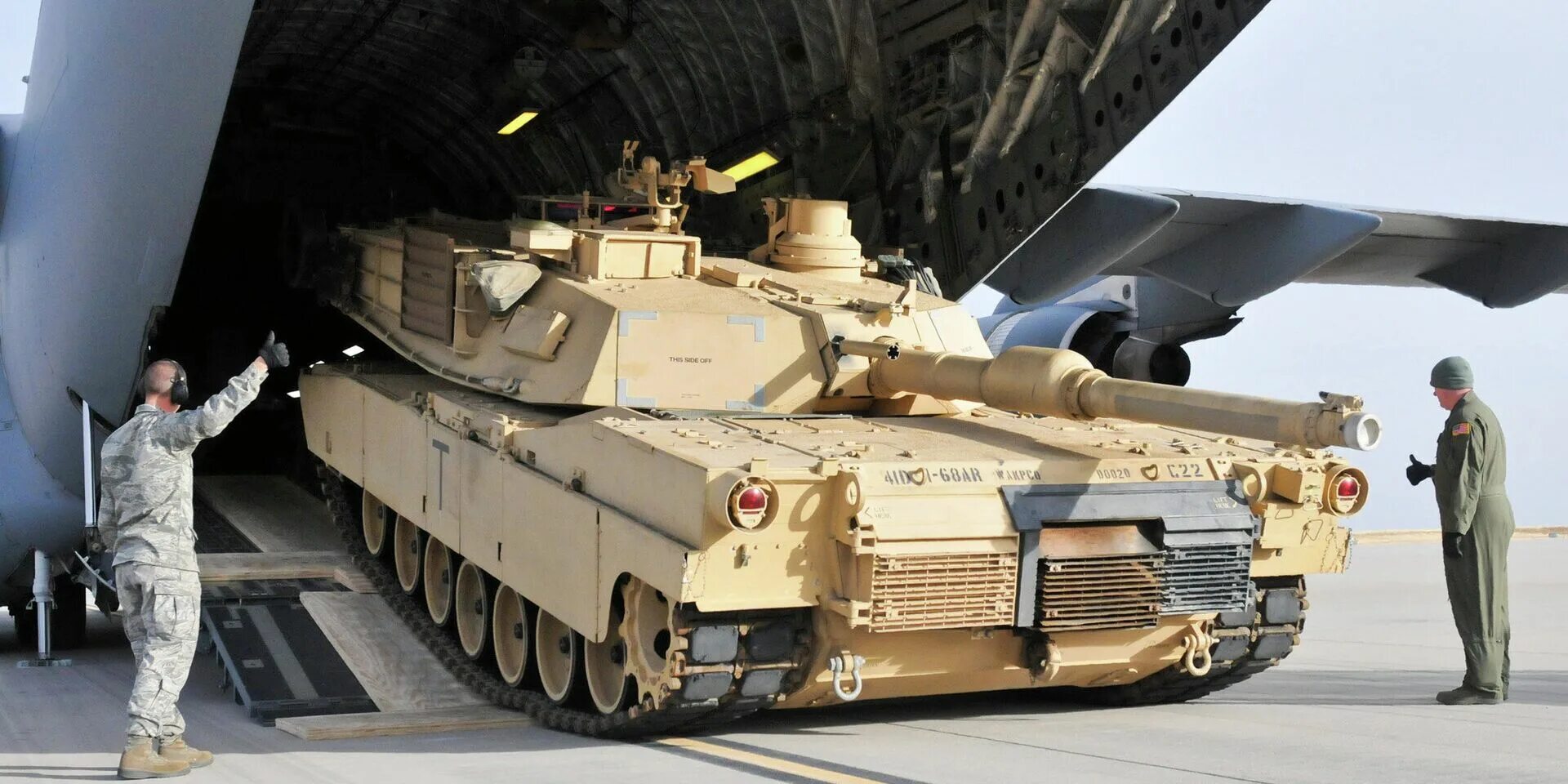 Сколько дали за абрамс. M1a2 Abrams sepv3. Abrams 2022. Танки Абрамс 2022. Американский танк Абрамс.