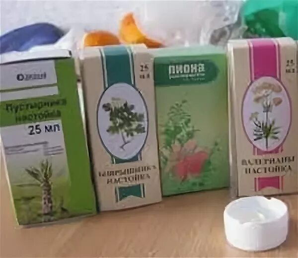 Пустырник валерьяну пион боярышник. Успокоительное пион валериана пустырник. успокоительная смесь пион боярышник. успокоительные капли пион пустырник валериана. сбор успокаивающий валериана пустырник пион.