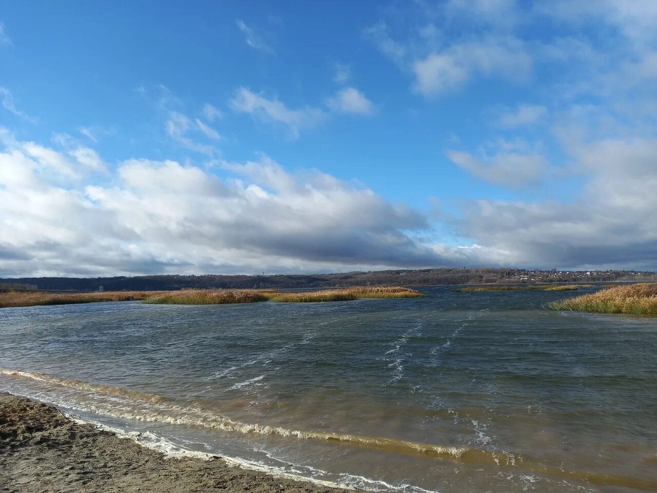 На курском водохранилище. Курское водохранилище щетинка. Курск Курское водохранилище. Курское море щетинка. Курске водохранилище в Щетинке.