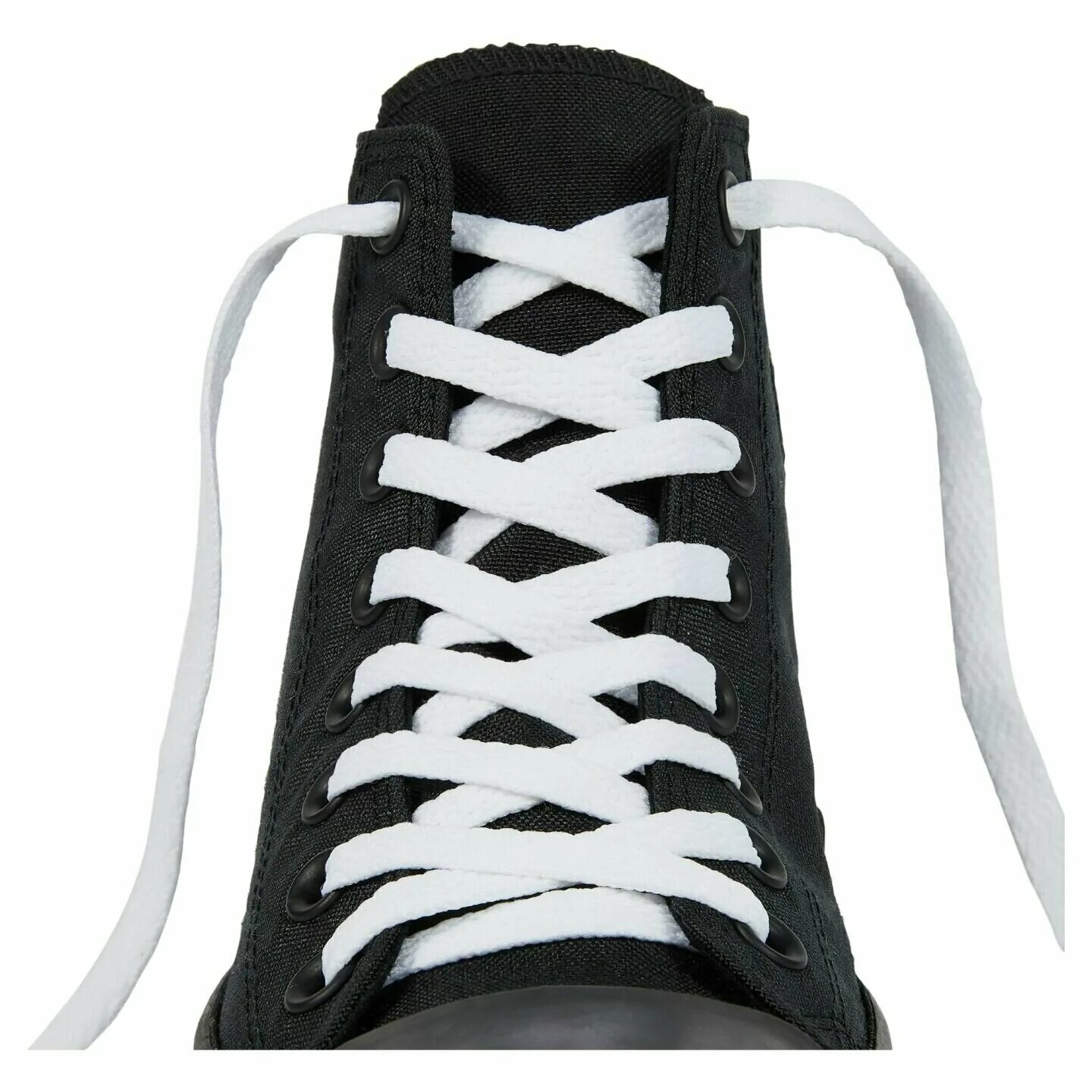 Зашнуровывать кроссовки фото. Шнурки Converse Solid Laces 137 см. Шнуровка кед конверс. Шнуровка кед Converse all Star.