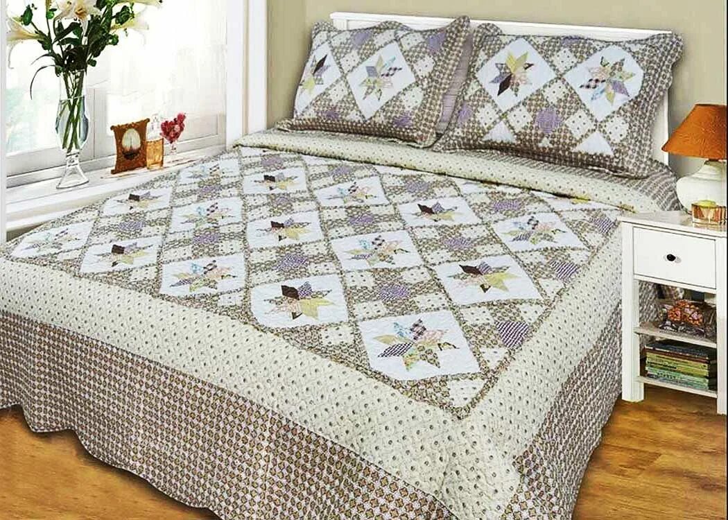 покрывало на кровать из портьерной ткани. мантия перевод с греческого. покрывало с оборкой на кровать. красивые пледы на кровать. покрывало в спальню.