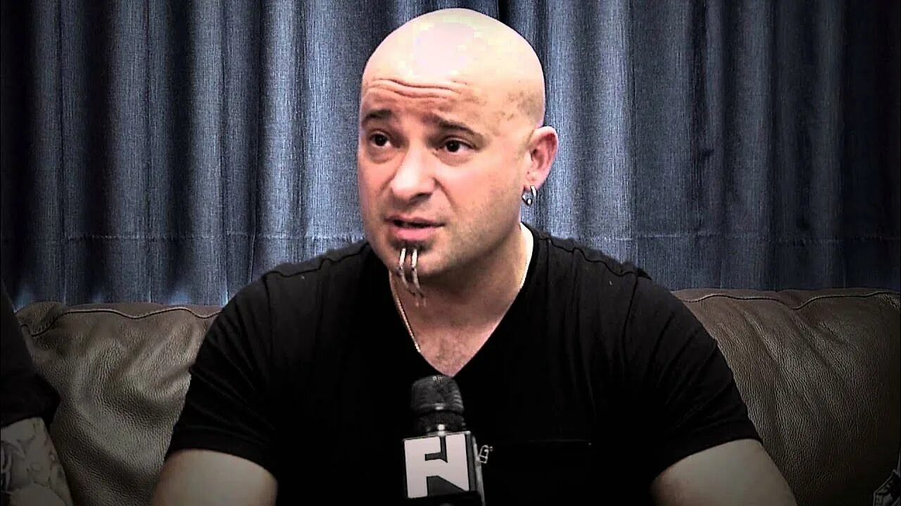 Device full. Дэвид Дрейман. David Draiman device. David Michael Draiman 2023. Дэвид Дрейман с волосами.