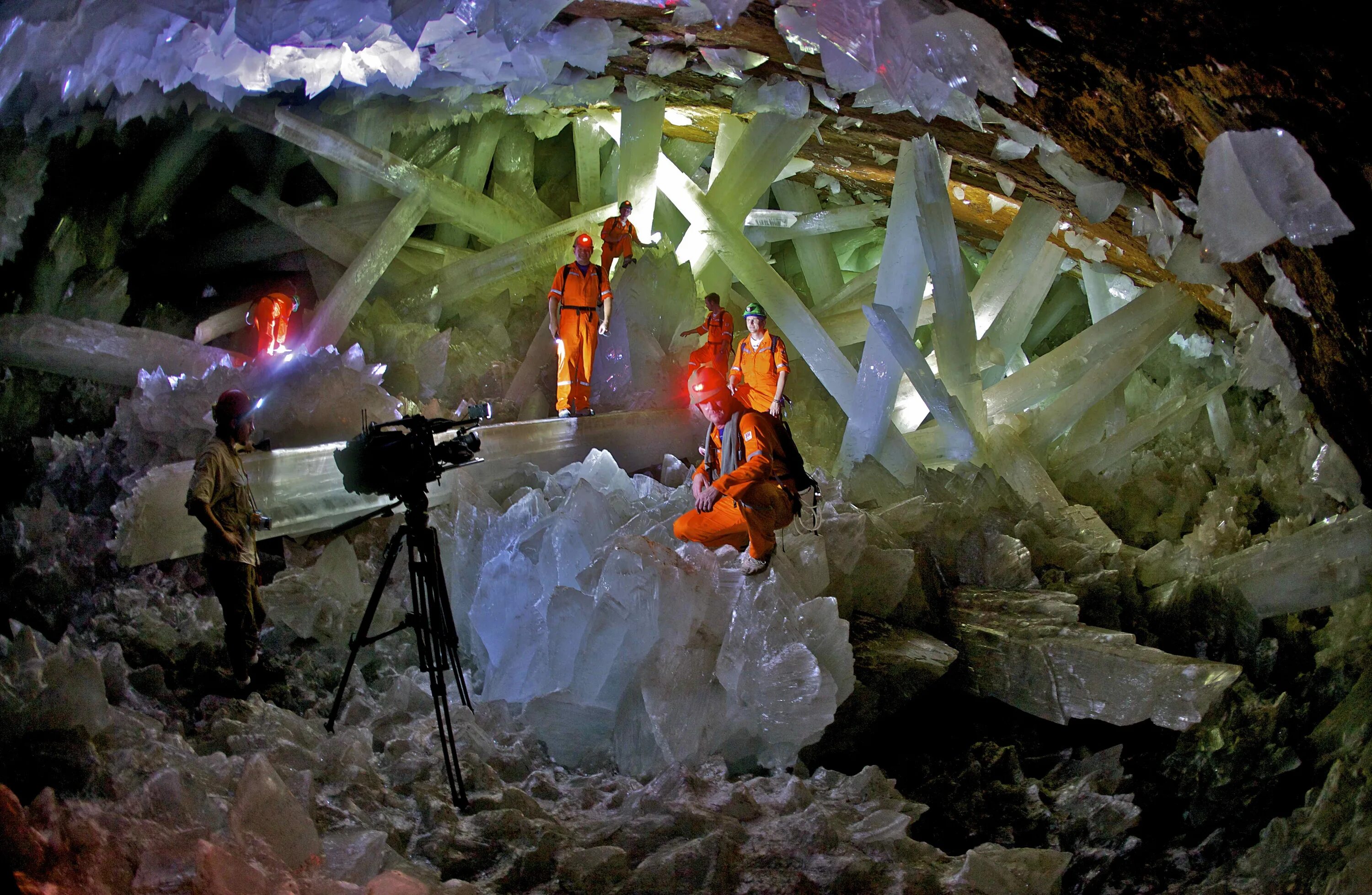 Пещера кристаллов (Cueva de los cristales), Мексика. Пещера кристаллов гигантов в Мексике. Пещера Куэва-де-Лас-Кристалес. Пещера Найка Мексика.