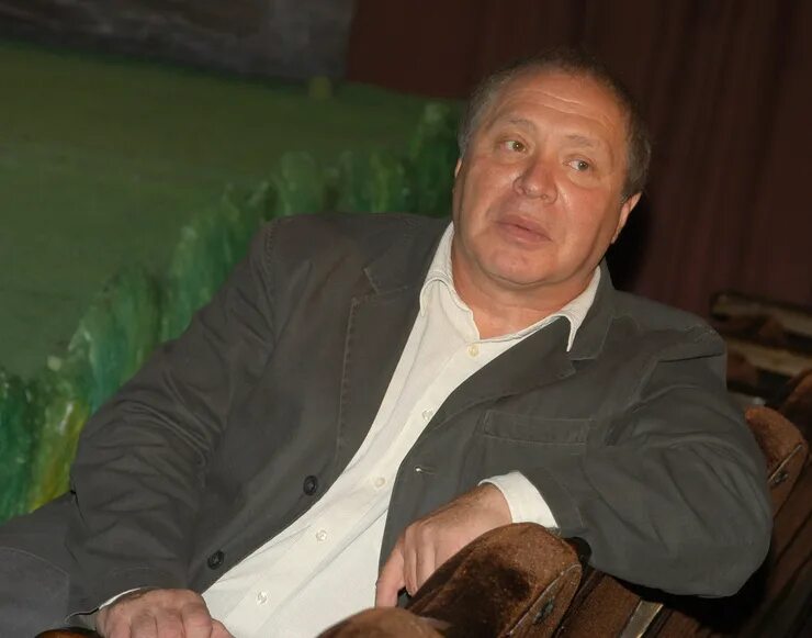 Кто сейчас руководит современником. Худруки московских театров фото. рыжаков театр. худруки московских театров сейчас. серебренников рыжаков райхельгауз.