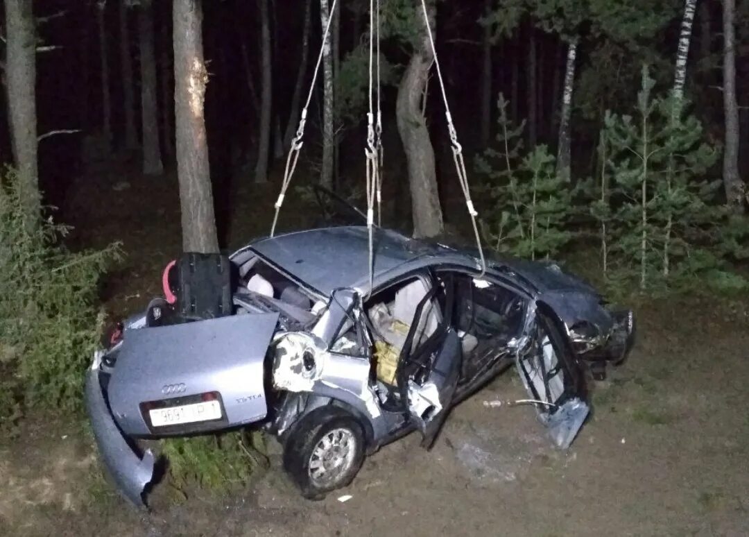 В иваново разбился. Авария Брестская область Ивановский район. ДТП Беларусь Ивановский район. ЧП Иваново Брестская область.