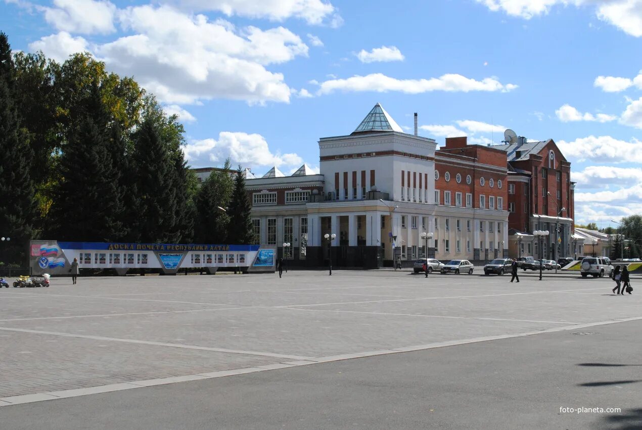 Площадь Ленина Горно-Алтайск. Площадь им Ленина Горно-Алтайск. Горно-Алтайск Центральная площадь. Памятник Ленину Горно-Алтайск.