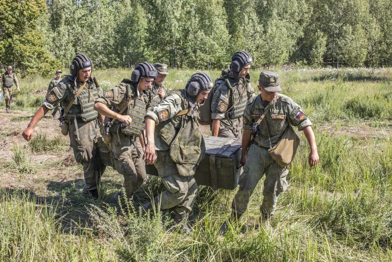 Зона военных действий фотографии. Кадр из зоны боевых действий. Армия Кибрайский.